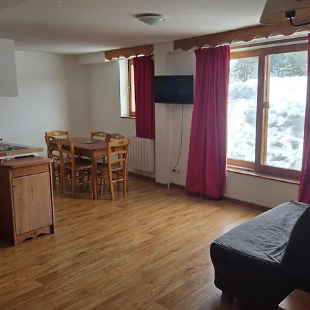 Pied Piste Avec Terrasse - 6 Pers