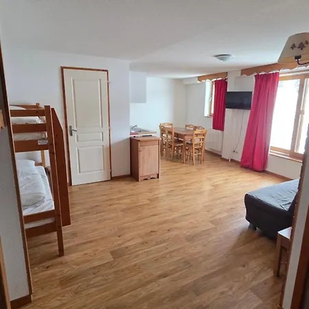 Pied Piste Avec Terrasse - 6 Pers *