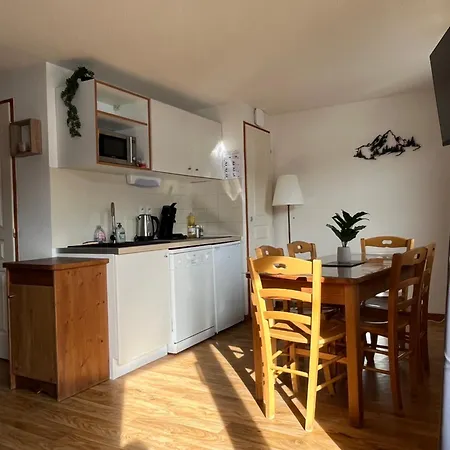 Daire Pied Piste Avec Terrasse - 6 Pers Chamrousse