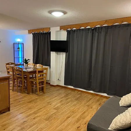 Apartamento Pied Piste Avec Terrasse - 6 Pers *